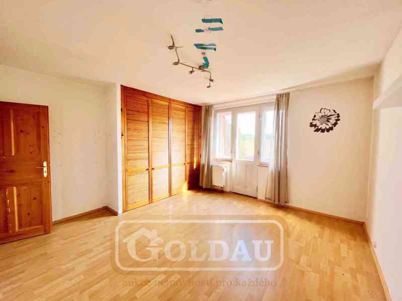 Prodej, rodinný dům, bytový dům (3 byty) 346 m2, pozemek 1225 m2 - Praha - Koloděje - foto 15