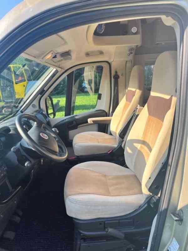 burstner ixeo 670  - foto 2