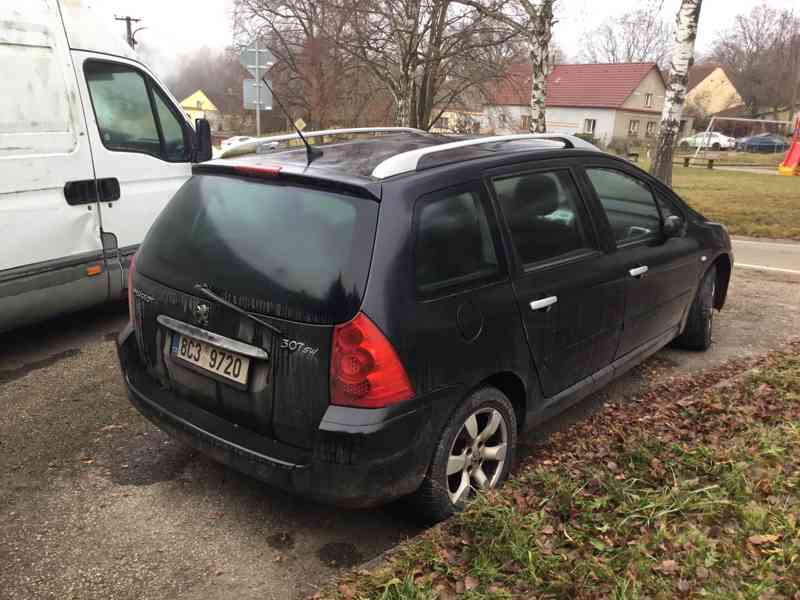 Peugeot 307 - foto 3