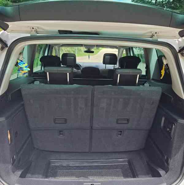 Volkswagen Sharan 2.0 TDI Highline 110kw - foto 13