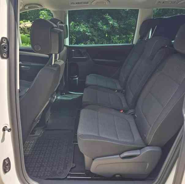 Volkswagen Sharan 2.0 TDI Highline 110kw - foto 12