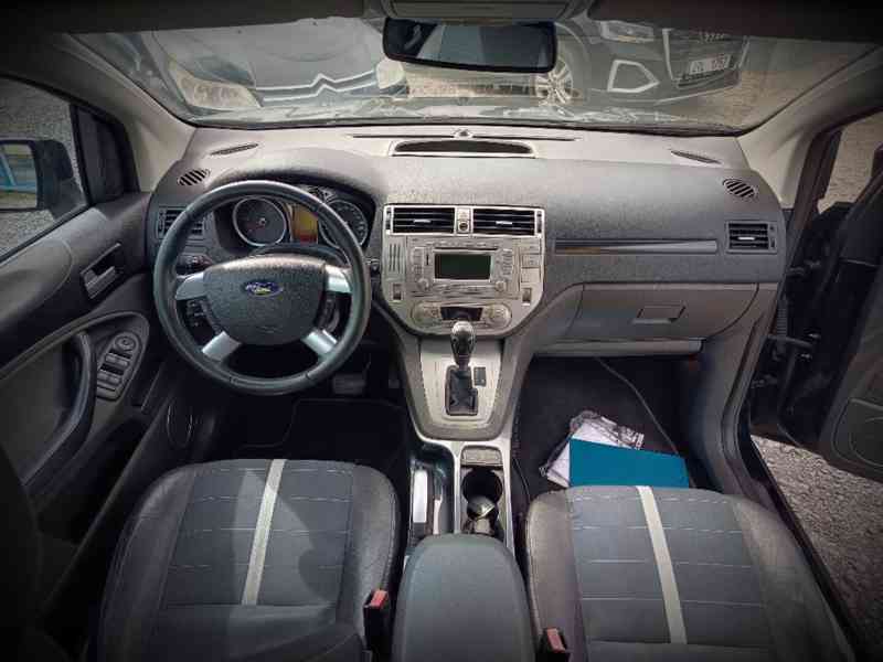 FORD Kuga 2,0TDCi 4X4 Comfort  ČR - foto 16