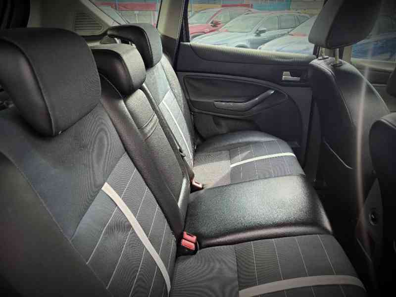 FORD Kuga 2,0TDCi 4X4 Comfort  ČR - foto 15