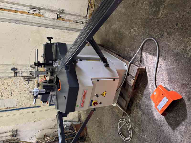 elumatec EP 124 Rohovací lis  - foto 4