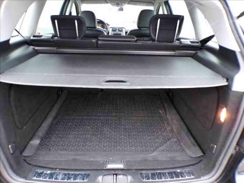Mercedes-Benz 2,0 200CDI - foto 9