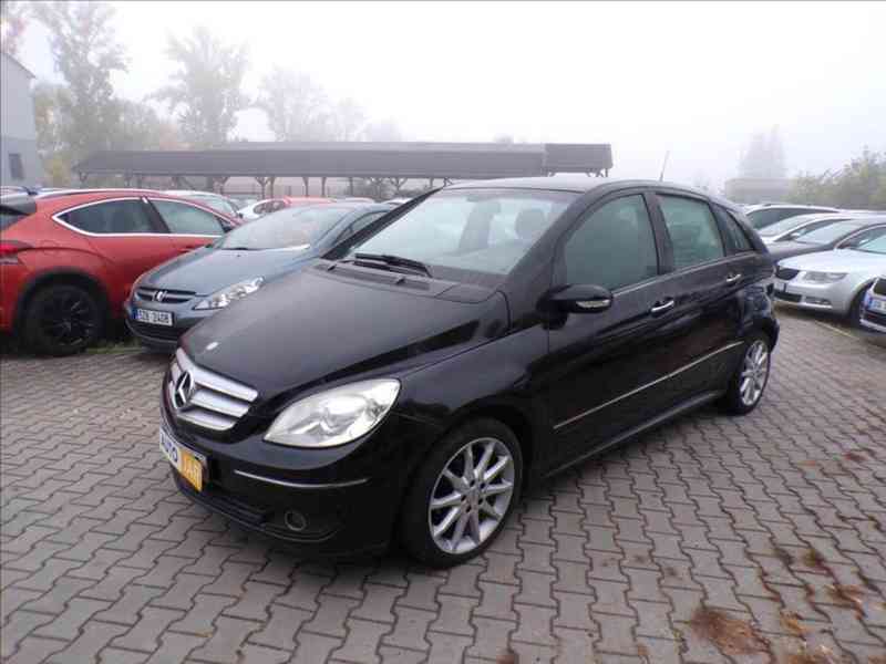 Mercedes-Benz 2,0 200CDI - foto 2