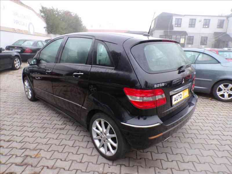 Mercedes-Benz 2,0 200CDI - foto 3