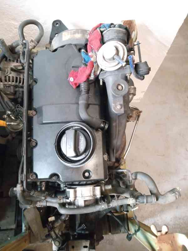 motor Škoda 1,9 - foto 2
