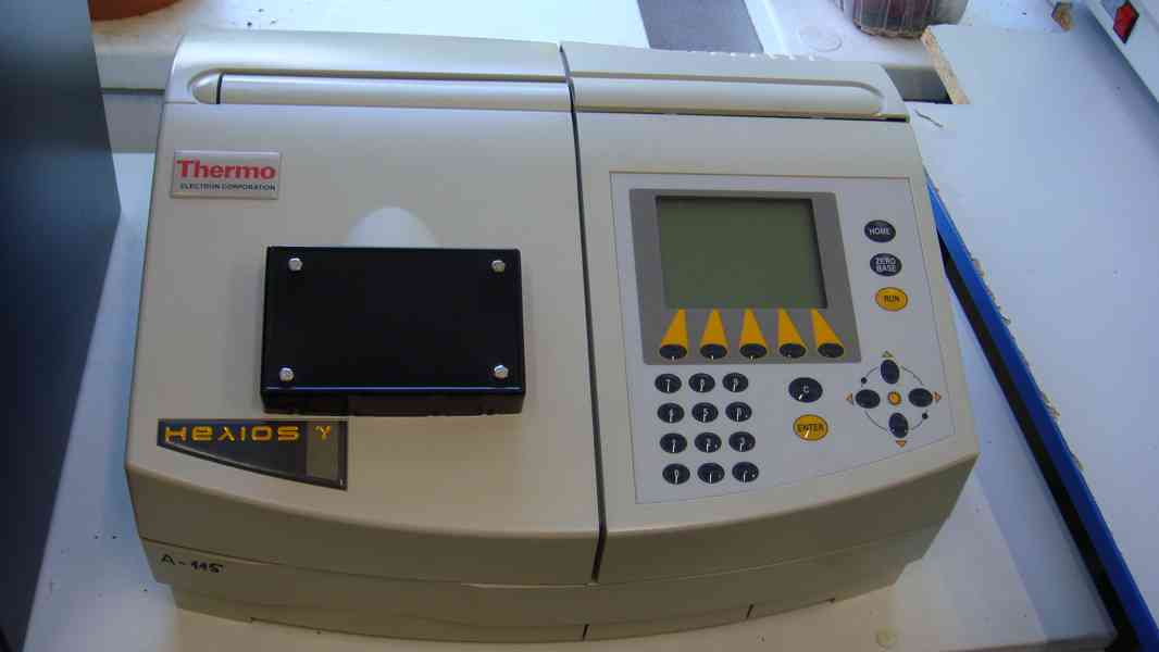 Spektrofotometr Helios Gamma UV/VIS