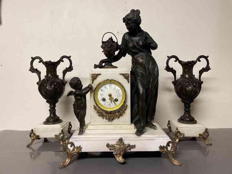 Starožitné francouzské hodiny - AD. Mougin - foto 1