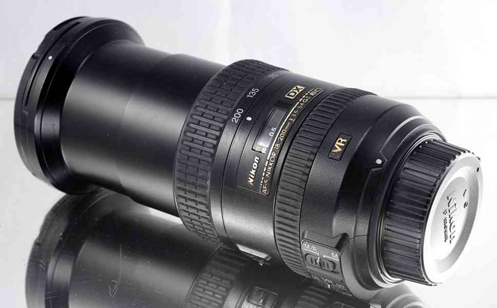 NIKON AF-S DX NIKKOR 18-200mm f/3.5-5.6 G ED VR II - foto 7