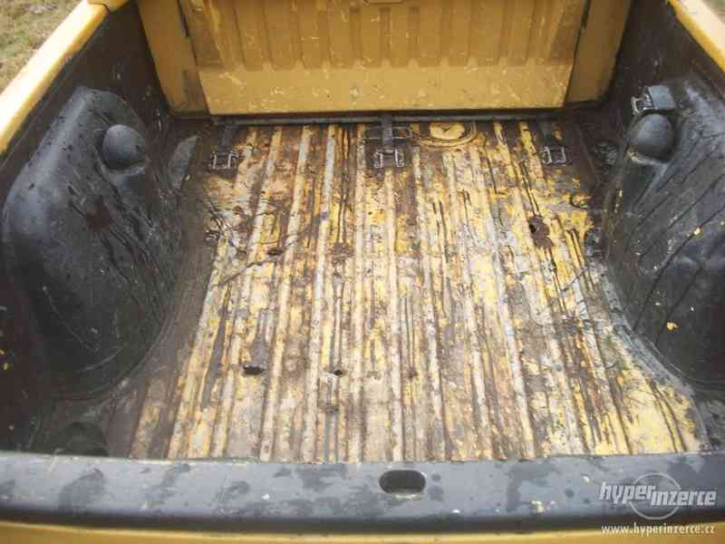 Škoda Felicia pick-up Fun v kůži - 1,6 benzin - foto 11