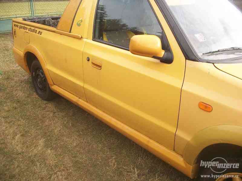 Škoda Felicia pick-up Fun v kůži - 1,6 benzin - foto 14