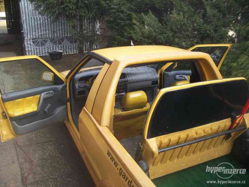 Škoda Felicia pick-up Fun v kůži - 1,6 benzin - foto 17