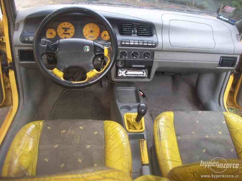 Škoda Felicia pick-up Fun v kůži - 1,6 benzin - foto 18