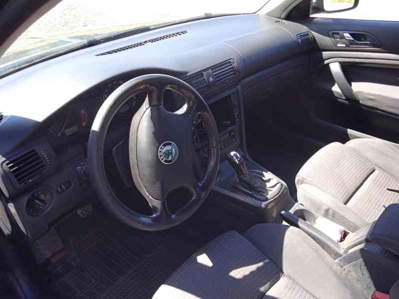 Škoda Superb 1 - foto 3