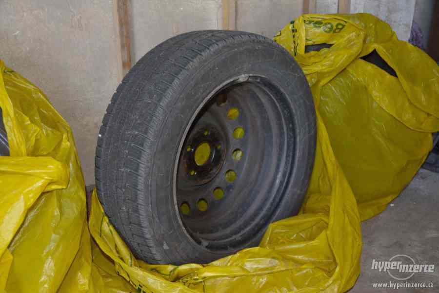 Zimní pneu 4x s disky - foto 1