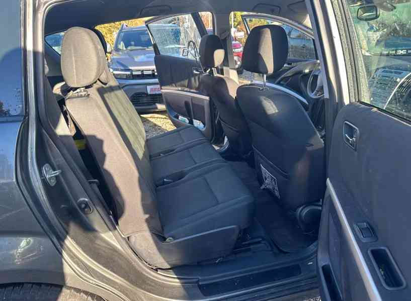 Toyota Corolla Verso 1.8i Executive benzín 95kw - foto 9