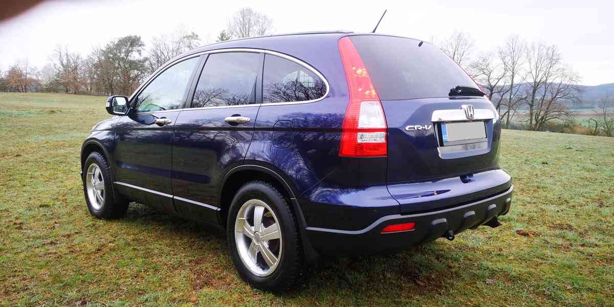 Honda CR-V 2.2 CTDI - 103kw. . 4X4 . . PĚKNÝ STAV - foto 9