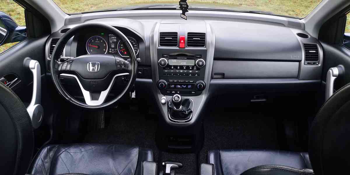 Honda CR-V 2.2 CTDI - 103kw. . 4X4 . . PĚKNÝ STAV - foto 22