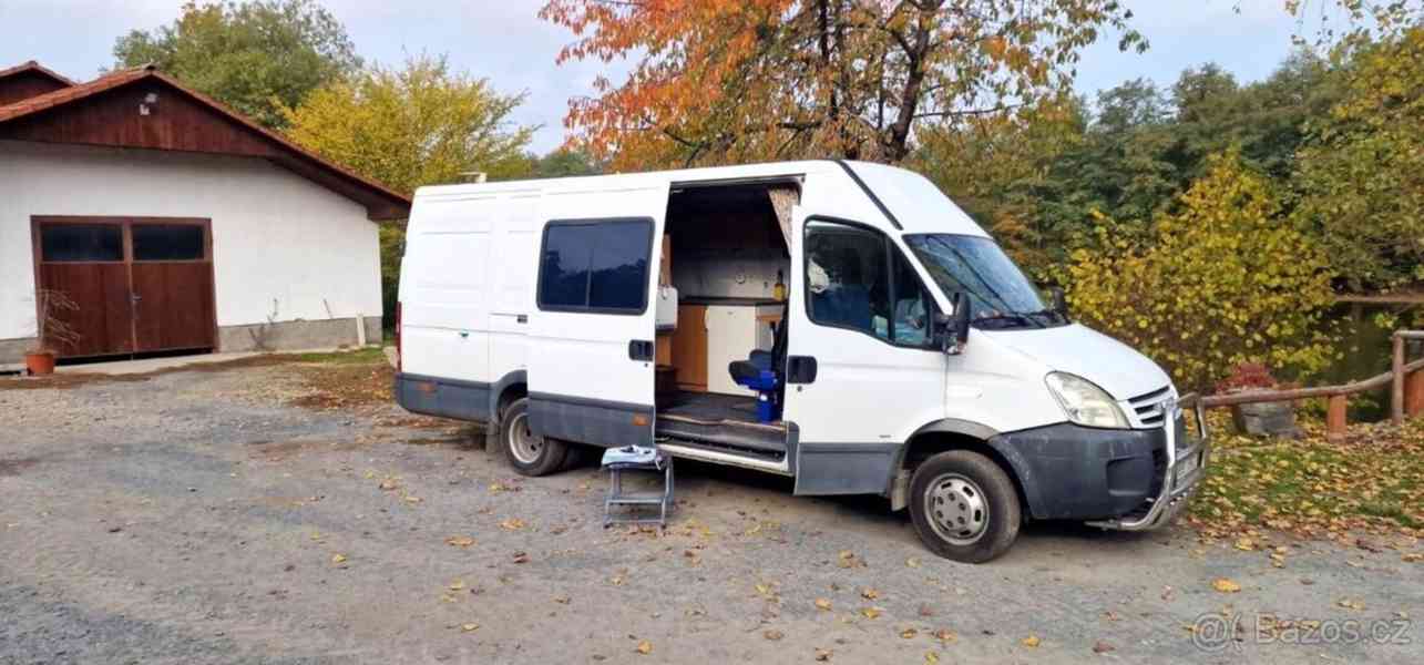 Iveco Daily s obytnou vestavbou - foto 2