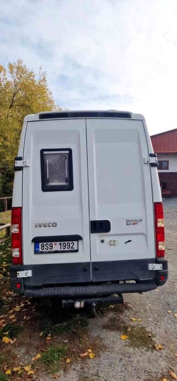 Iveco Daily s obytnou vestavbou - foto 10