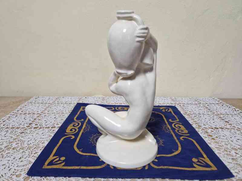 Krásná keramická plastika Dívčí Akt Horní Bříza Signace - foto 8