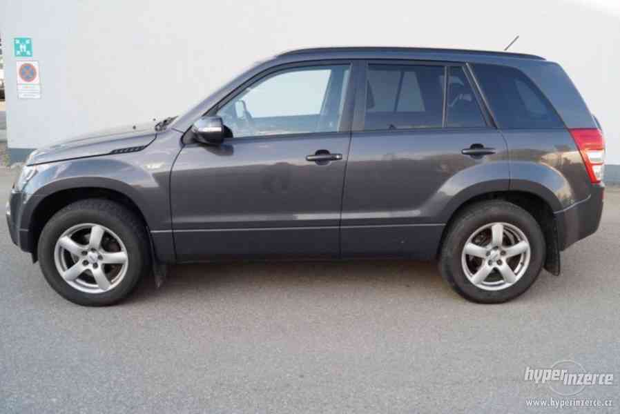 Suzuki Grand Vitara 2.4i 4x4 - foto 6
