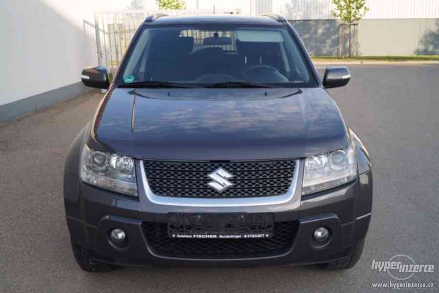 Suzuki Grand Vitara 2.4i 4x4 - foto 8
