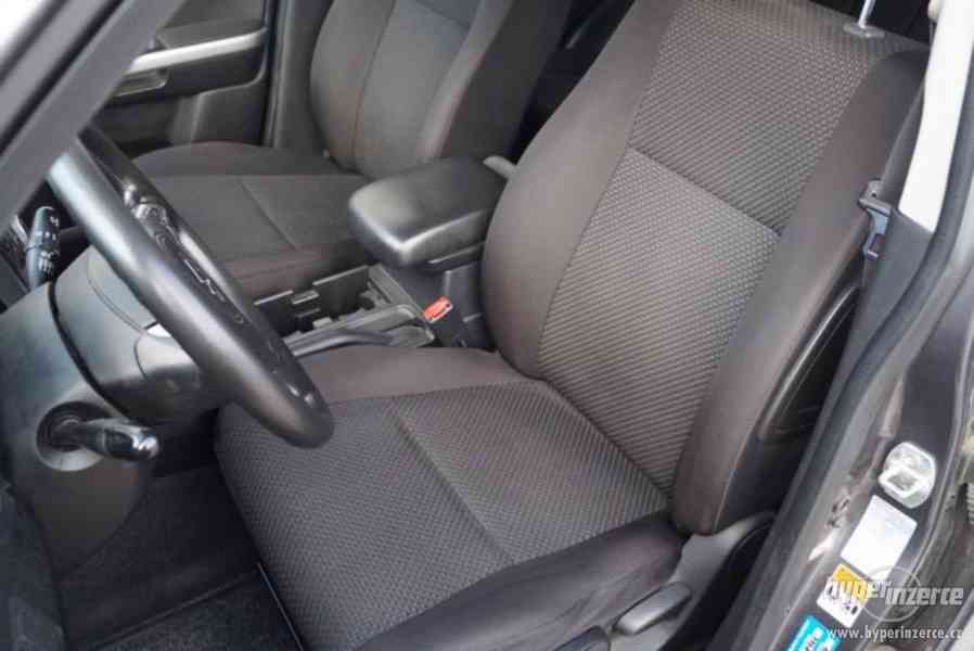 Suzuki Grand Vitara 2.4i 4x4 - foto 13