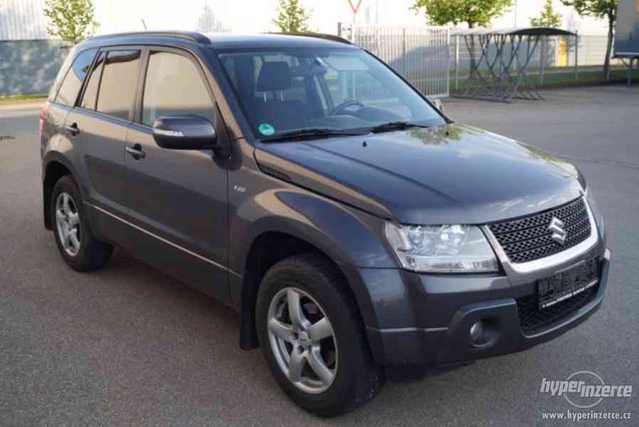 Suzuki Grand Vitara 2.4i 4x4 - foto 14