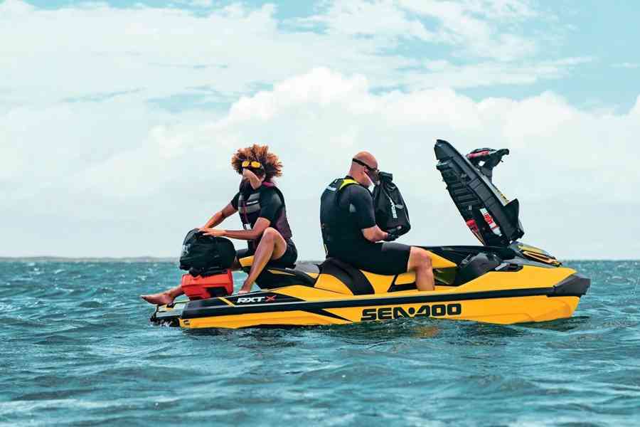 Sea-Doo RXT XRS 3-UP 300 hp Audio - foto 5