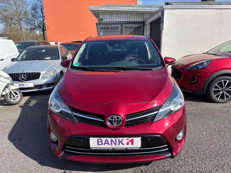 Toyota Verso 1,8i Edition-S+ benzín 108kw - foto 24