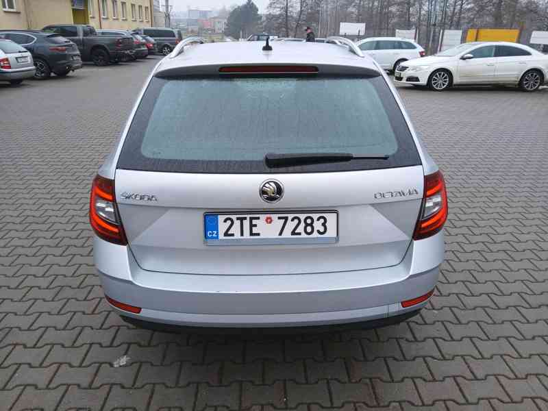ŠKODA Octavia Combi Style 2,0 TDI 110 kW - foto 4