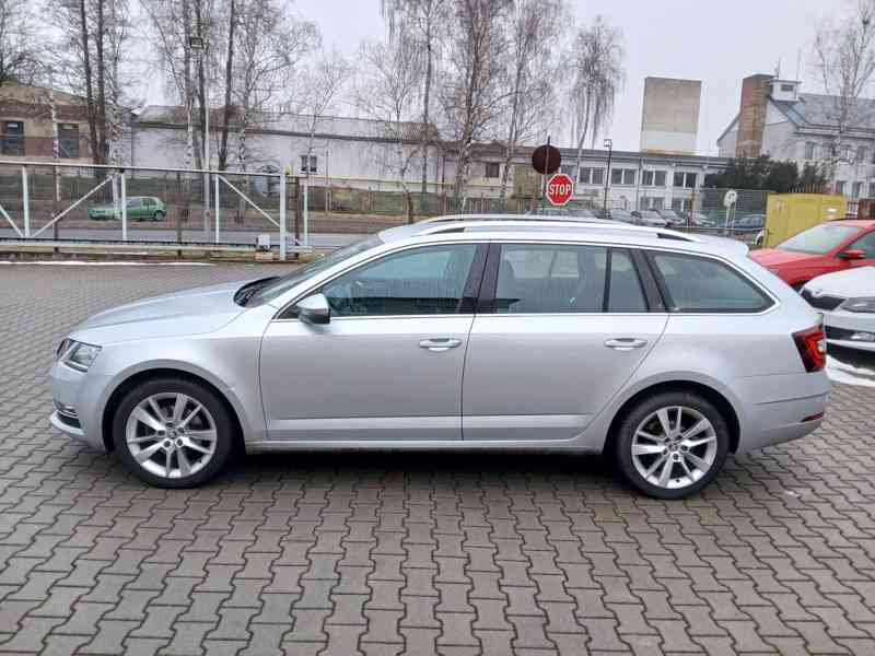 ŠKODA Octavia Combi Style 2,0 TDI 110 kW - foto 2
