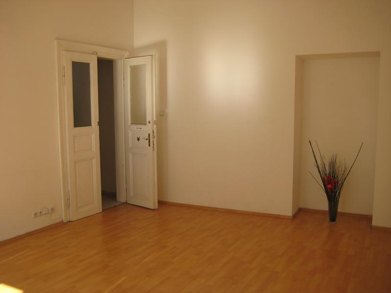 Pronájem nového bytu 3+1, 120 m2, v Nerudově ul. v Plzni - foto 2