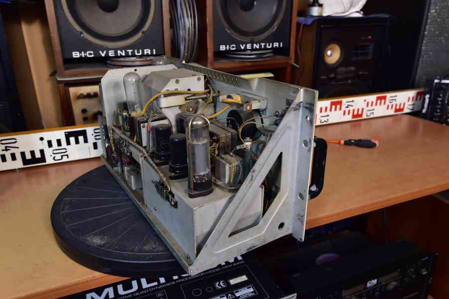 TESLA 12 XJ 035 lampový - elektronkový měřící vysílač - foto 2