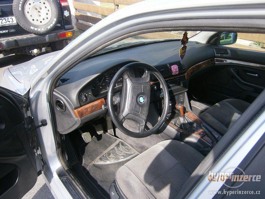 BMW 525 TDS - foto 1