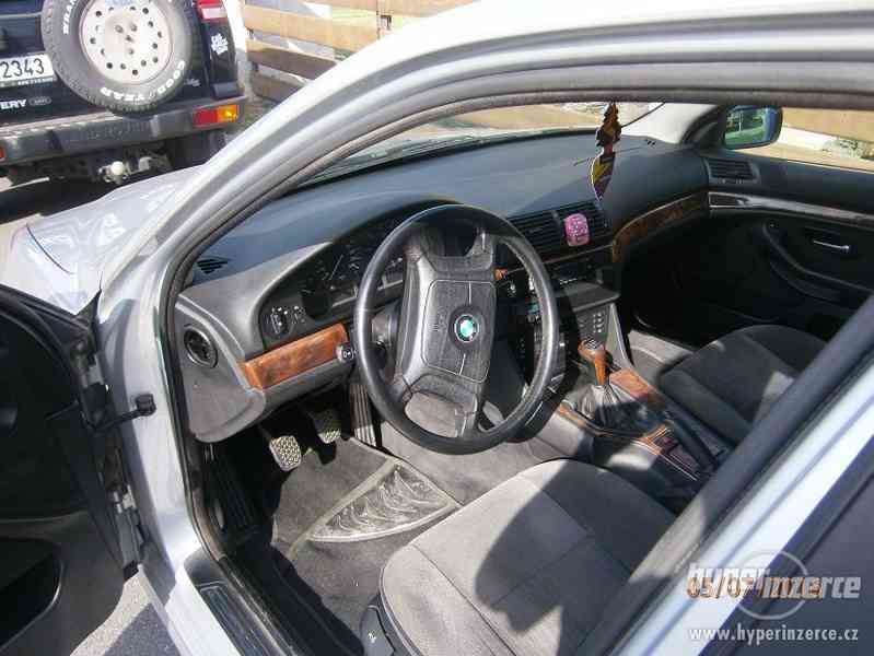 BMW 525 TDS - foto 1