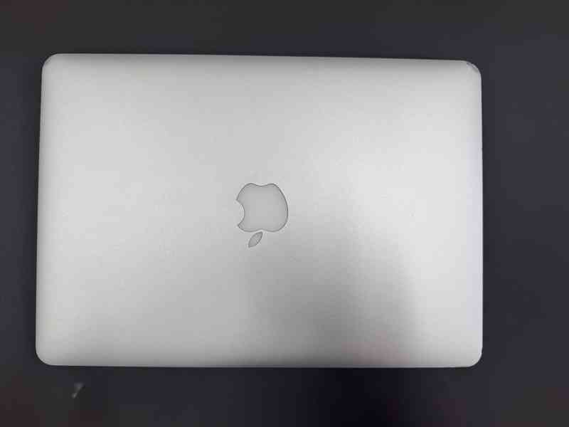 Apple Air 13" - foto 2