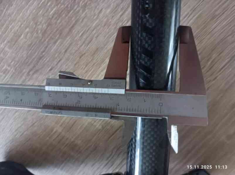 Nové sedlo Selle Italia SLS a karbon. sedlovka Twitter 31,6 - foto 3