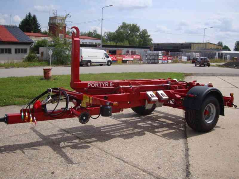 Traktorový nosič kontejnerů Portýr 7.5 - foto 1