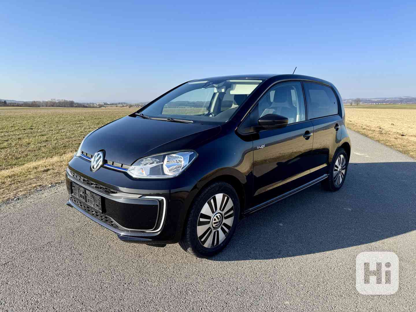 VW  e-Up!  - foto 1