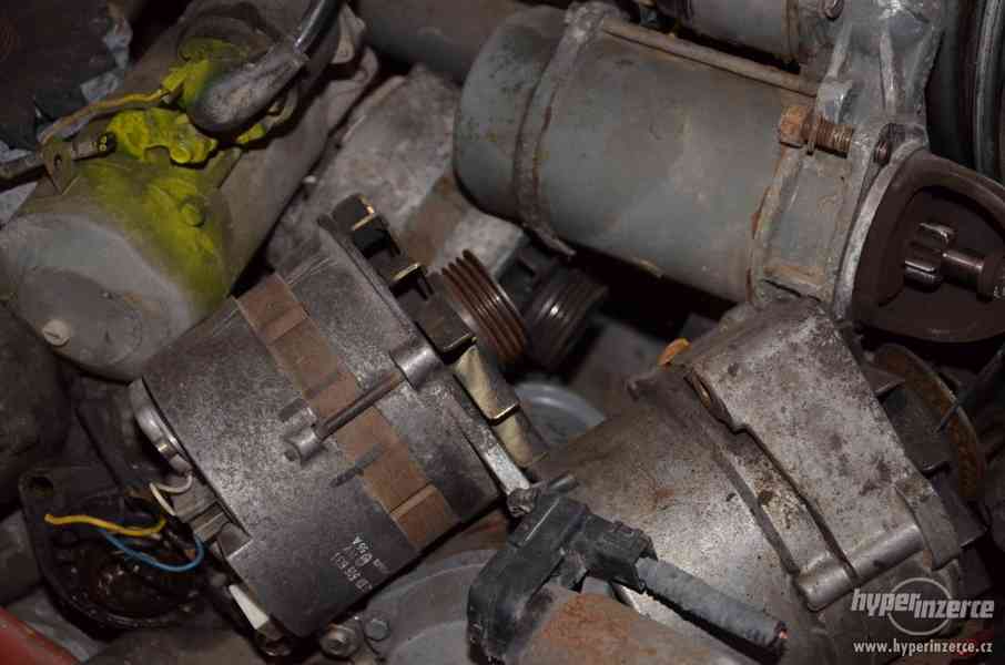 AUTOVRAKOVIŠTĚ VELKÁ BYSTŘICE - foto 4