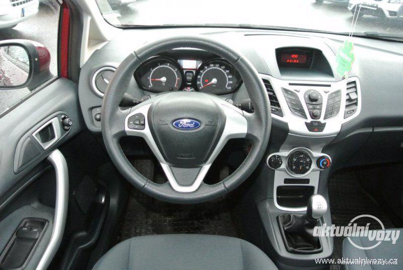 Ford Fiesta 1.2, benzín, r.v. 2011 - foto 3