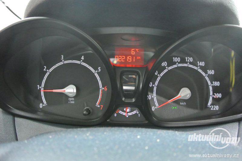 Ford Fiesta 1.2, benzín, r.v. 2011 - foto 8