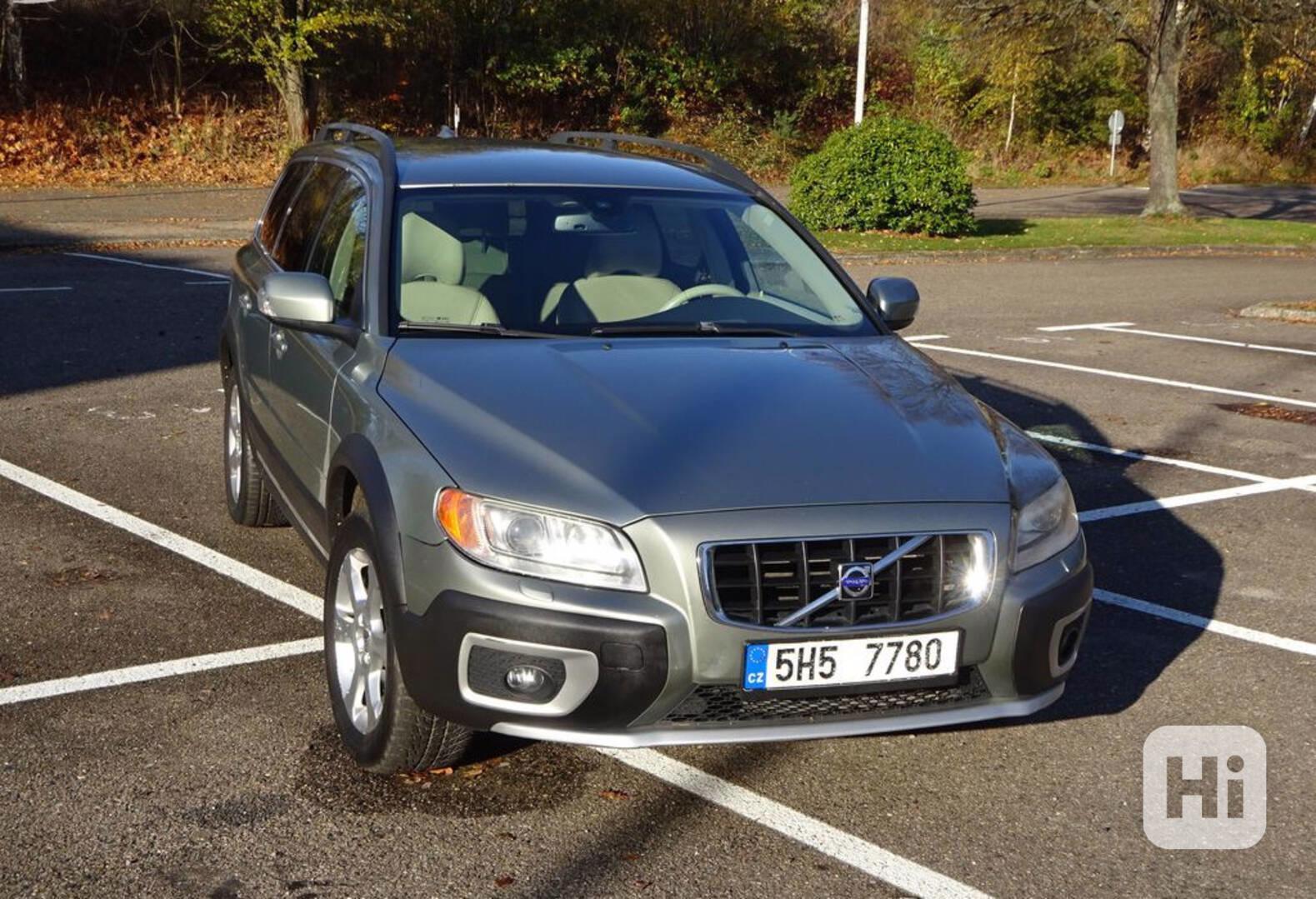 Volvo XC 70 2.4 D5 AWD Combi r.v.2008 (136 kw) ČR - foto 1