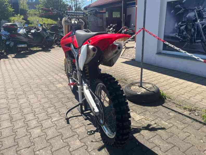 Honda CRF 250 R - foto 7