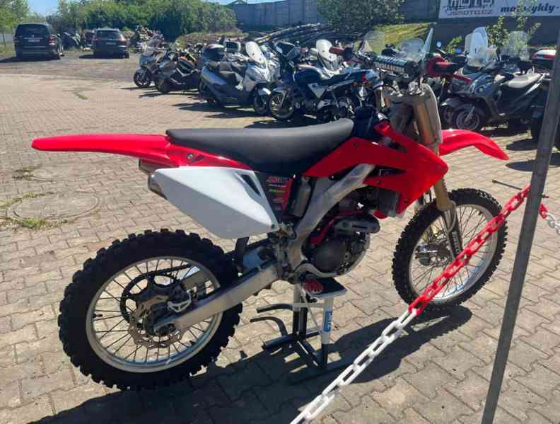 Honda CRF 250 R - foto 3