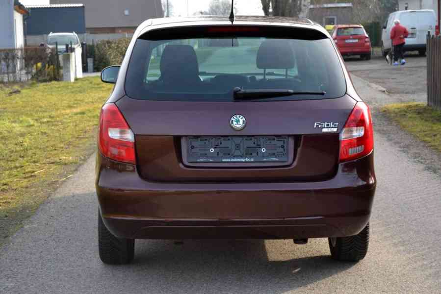 Škoda Fabia 1.2 TSI 63kW Ambiente kombi facelift - foto 3